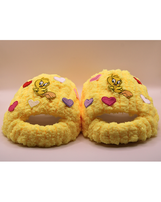 Cozy Peep Hearts (EXCLUSIVE)